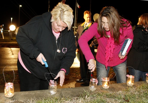 120612tsr-cousins-vigil-01